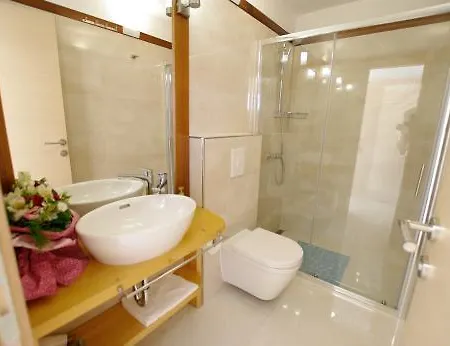 Apartman New- With Sauna&jacuzzi 2025 *